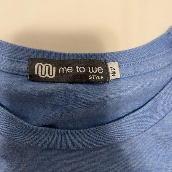 Me to we volunteer shirt - Picture 3 of 3